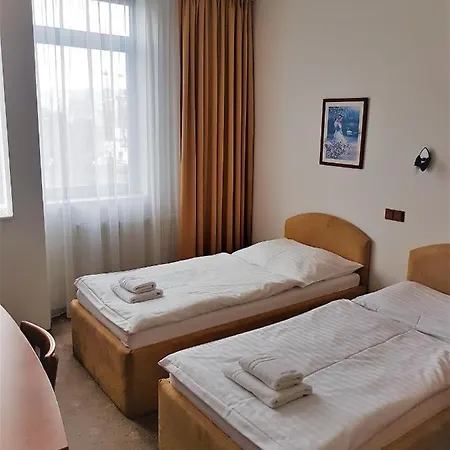 Student House Aparthotel *