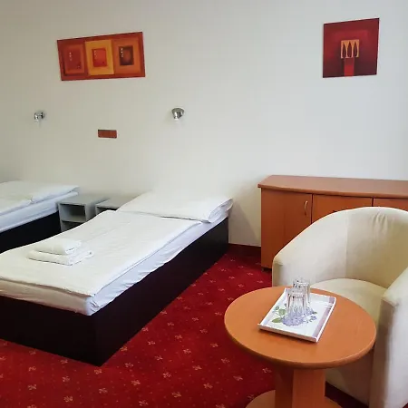 Aparthotel Student House *